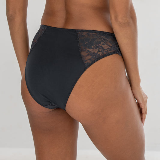 POUR MOI REBEL BRAZILIAN BRIEF: SMOKE