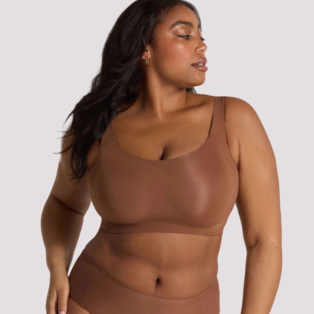 EVELYN BOBBIE STRUCTURED SCOOP BRA