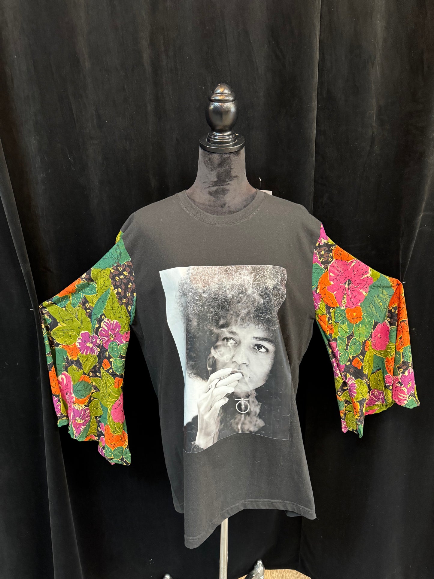 DIANA ROSS FLORAL SLEEVE VINTAGE TEE (XL)