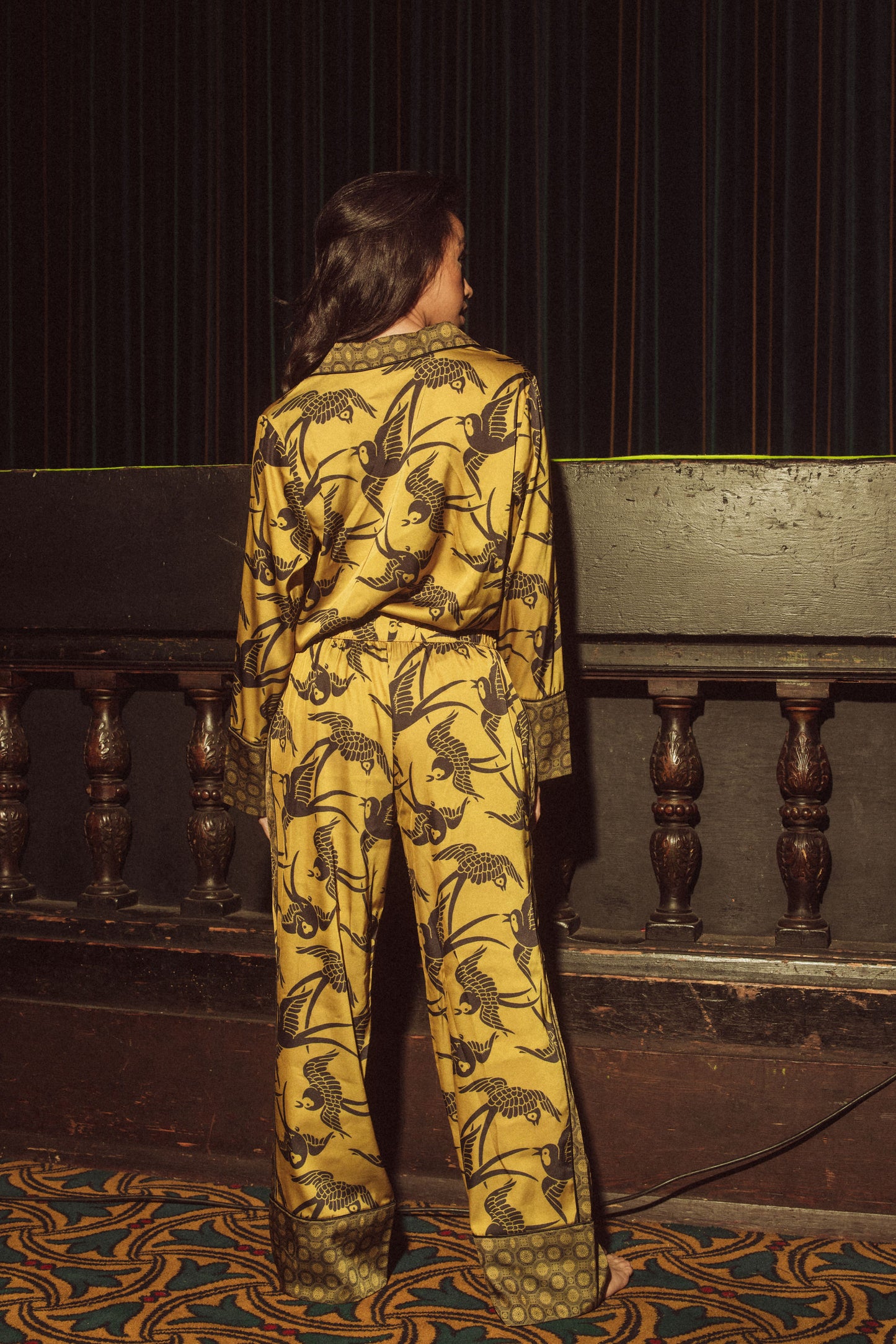 14203 KILO BRAVA LONG PJ SET: ANTIQUE SWALLOWS