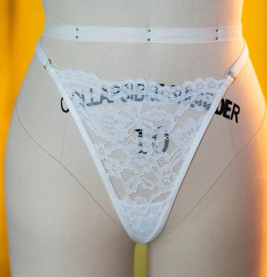 KILO BRAVA LACE G-STRING: WHITE
