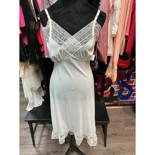 VINTAGE WHITE VAN RAALTE SLIP DRESS (SMALL 32 BUST)