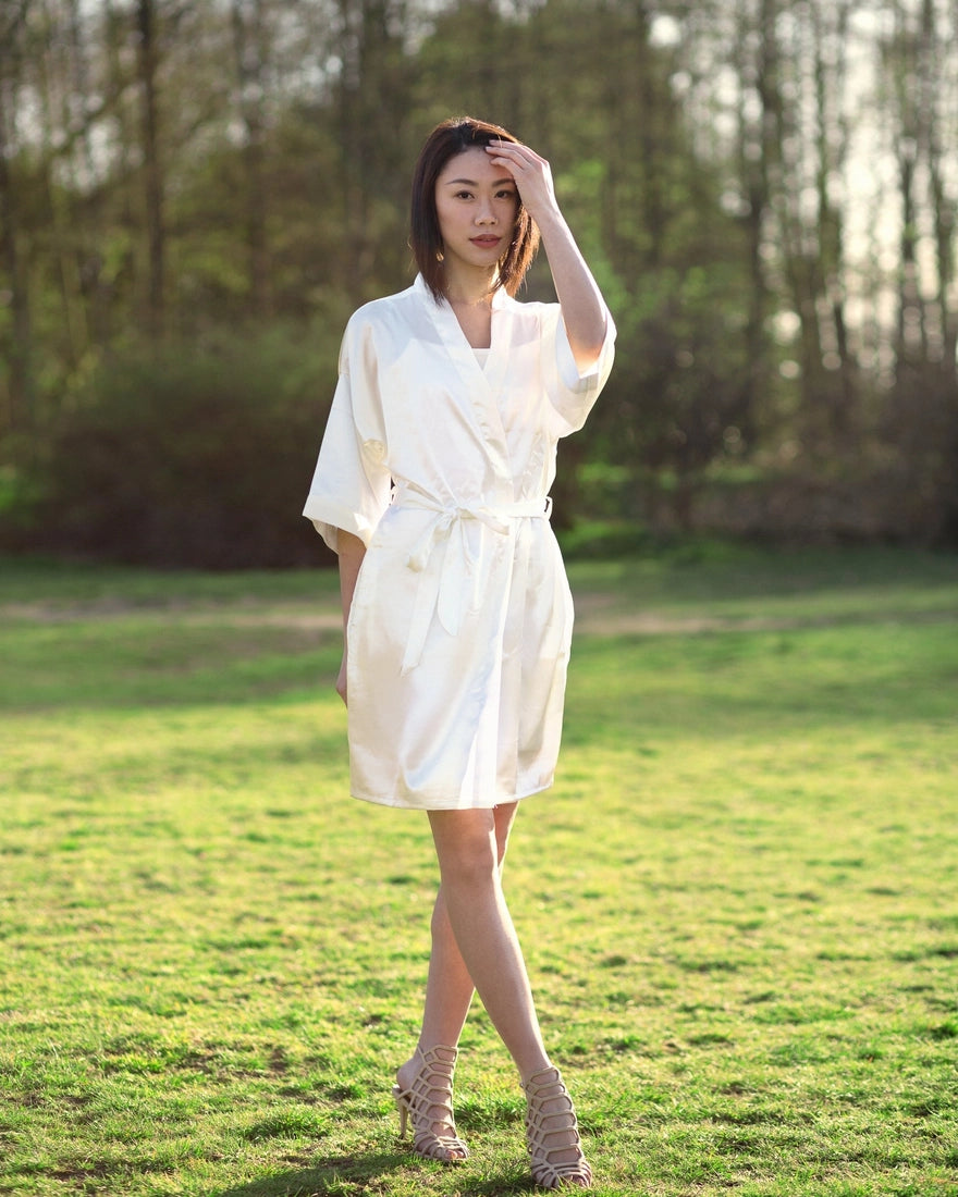 WEDDING BRIDAL "BRIDE" ROBE