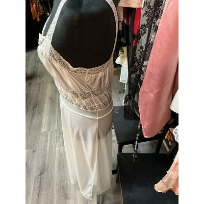VINTAGE WHITE LACE SLIP DRESS