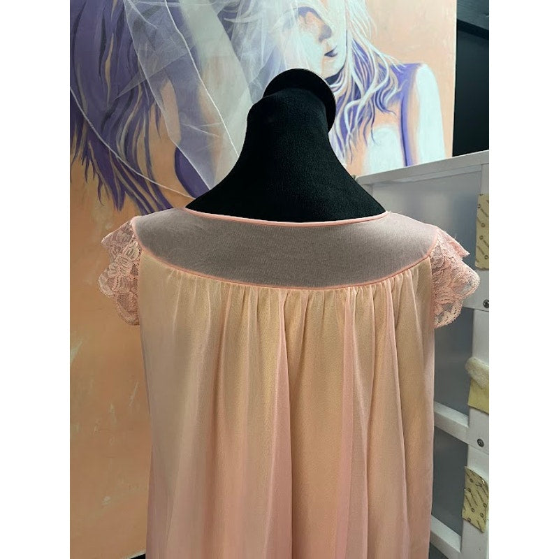 VINTAGE SHADOWLINE PEACH SHORT GOWN (SIZE SMALL)
