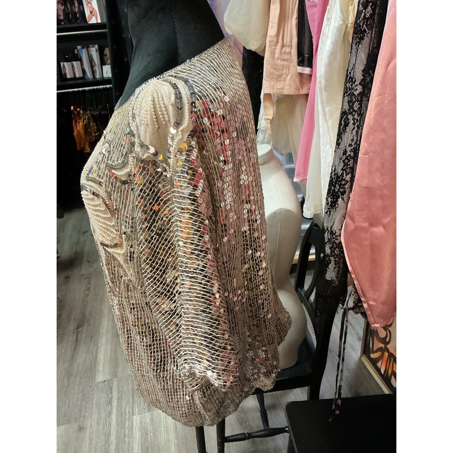 VINTAGE ROYAL RETRO SILVER SEQUIN & BEADED 80'S TOP
