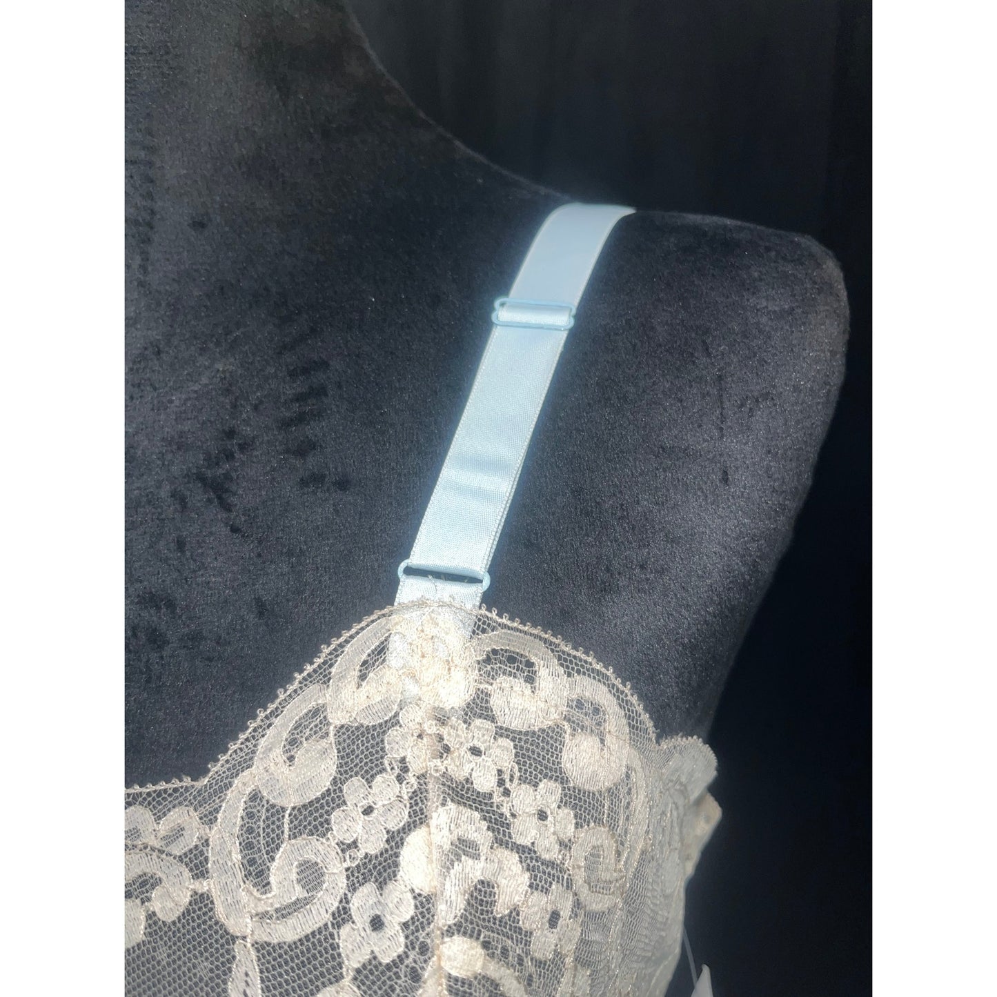 VINTAGE WONDERMAID BABYBLUE CHEMISE: SIZE 32/SMALL