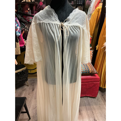 VANITY FAIR PLEATED LONG ROBE CREAM