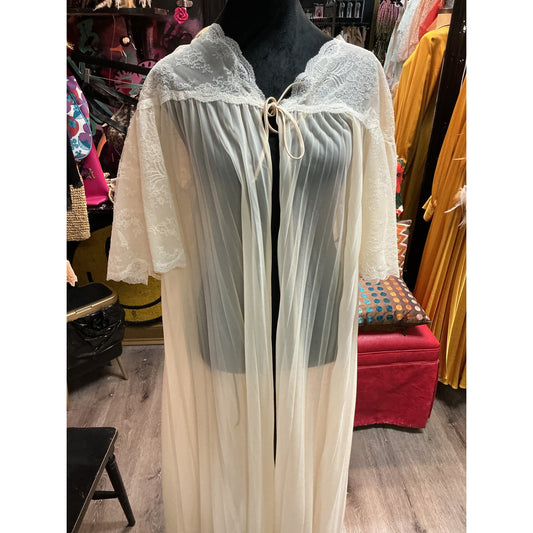 VANITY FAIR PLEATED LONG ROBE CREAM
