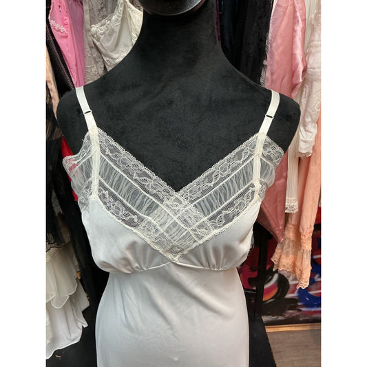VINTAGE WHITE VAN RAALTE SLIP DRESS (SMALL 32 BUST)