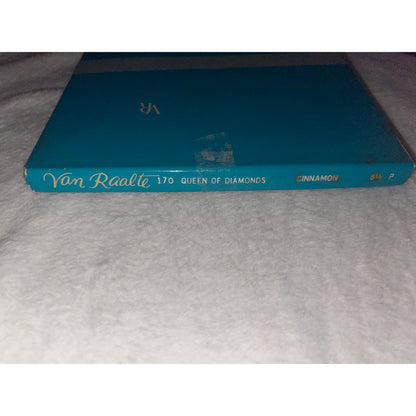 VINTAGE VAN RAALTE 170 QUEEN OF DIAMONDS CINNAMON STOCKINGS (SIZE PETITES 8 1/2)