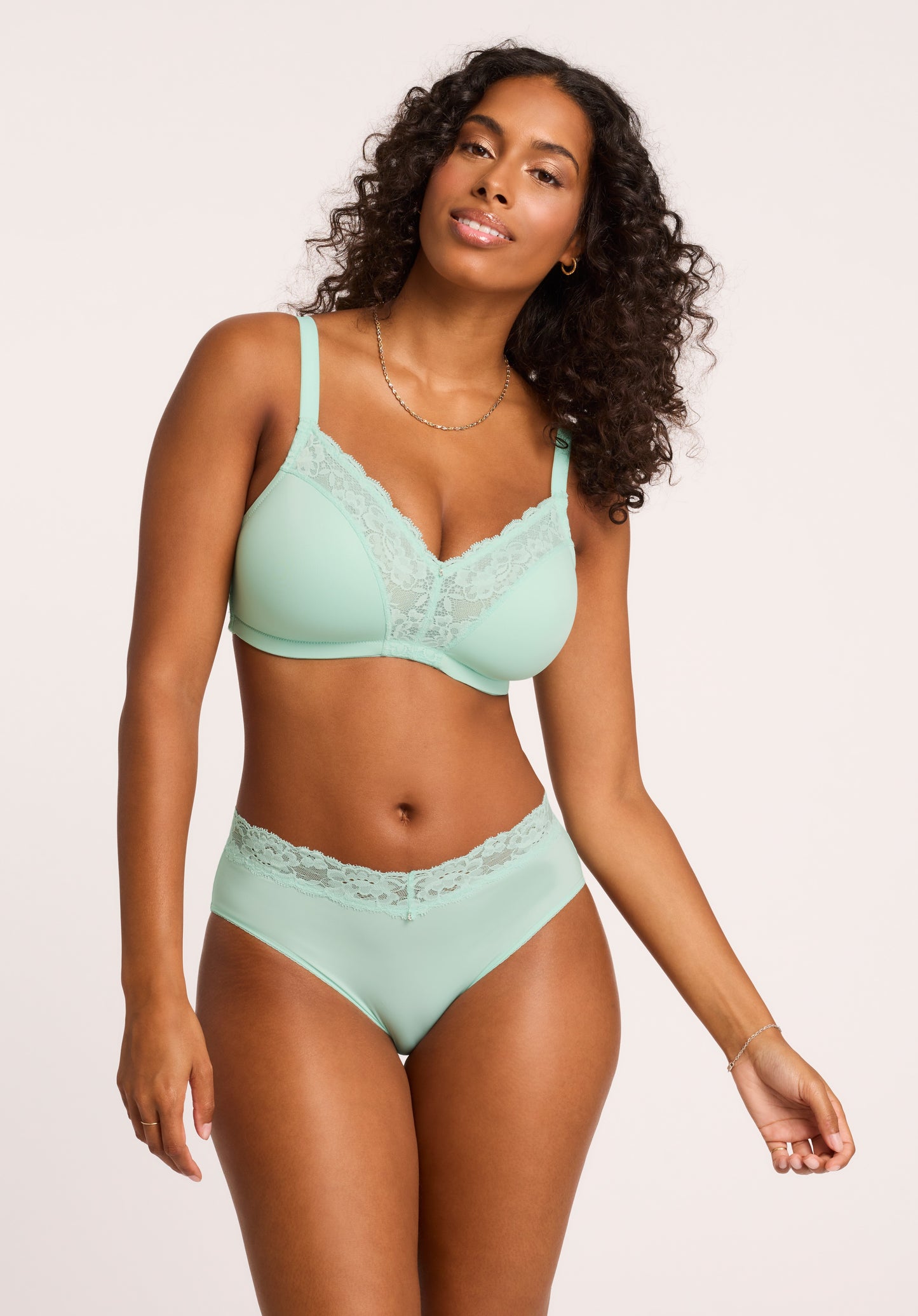 MONTELLE DREAM WIRE-FREE: SEAFOAM