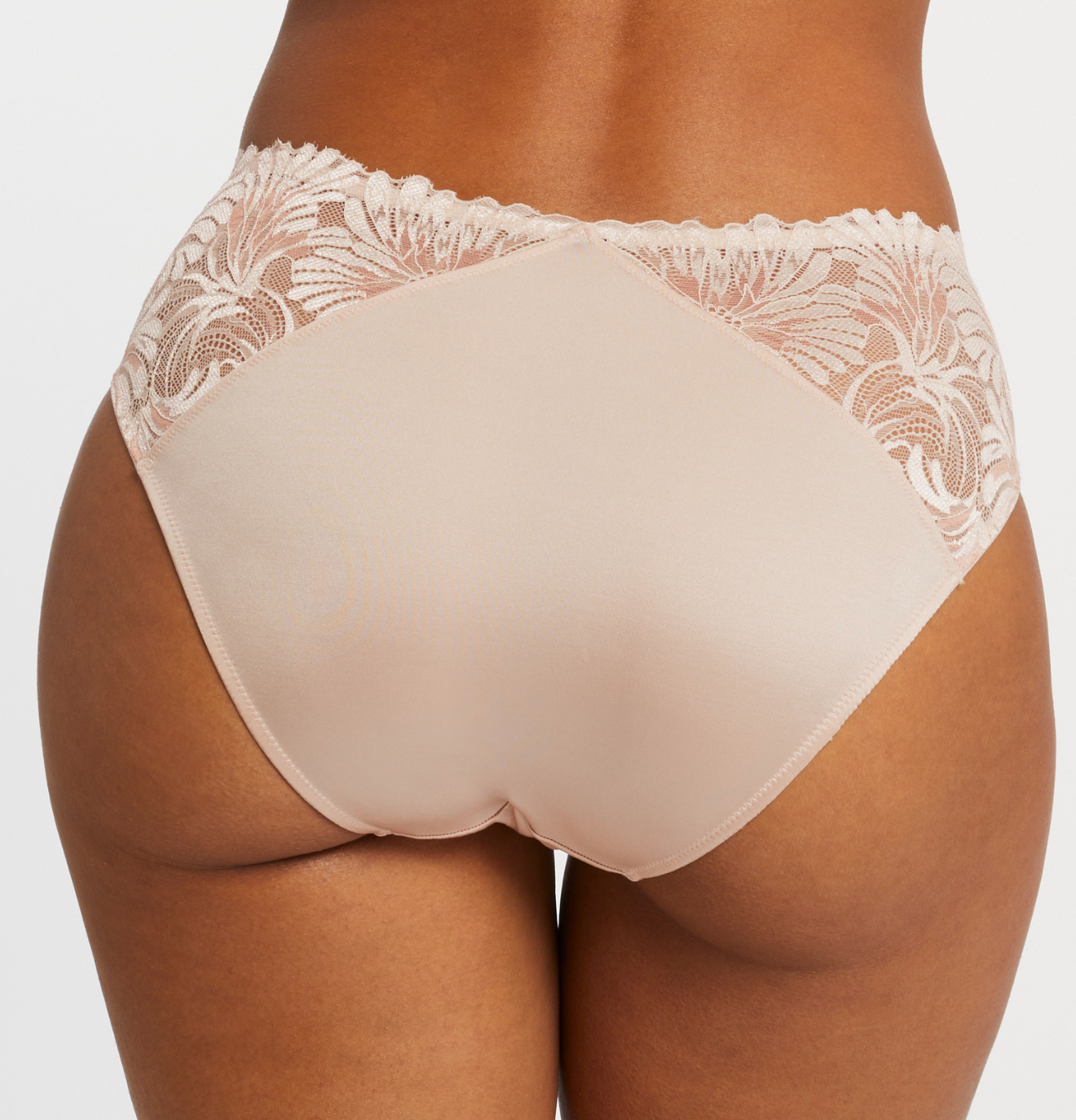 9576 MONTELLE BRIEF LOTUS