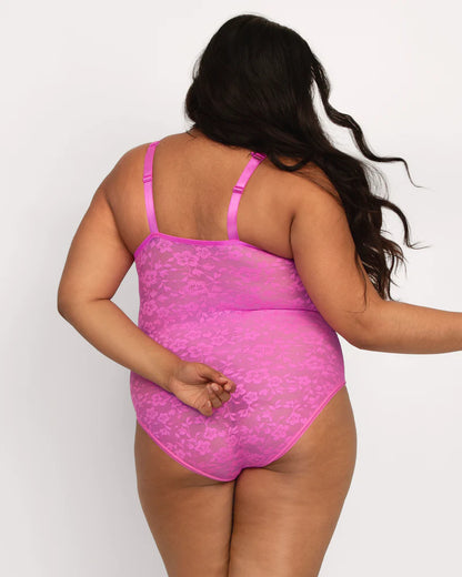 CURVY COUTURE NO-SHOW LACE BODYSUIT: FLIRT