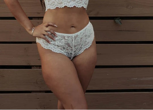 KILO BRAVA LACE HIPSTER: WHITE