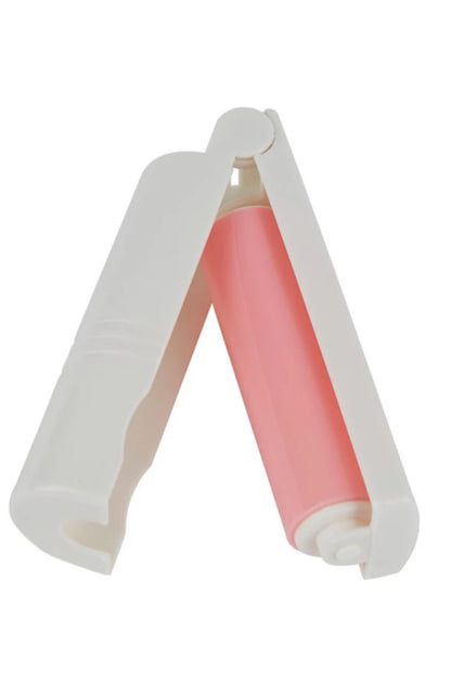 SECRET WEAPONS LINT ROLLER (PURSE SIZE)