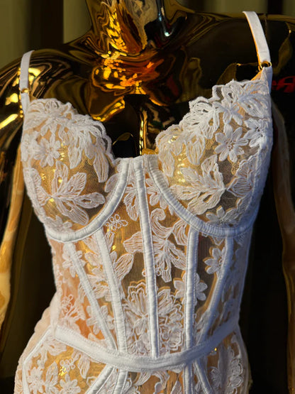 13203 KILO BRAVA EMBROIDERY BODYSUIT: WHITE