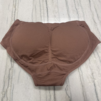 PADDED PANTIES WITH REMOVABLE PADS