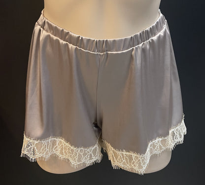 NOBLESSE OBLIGE LUNA SHORT