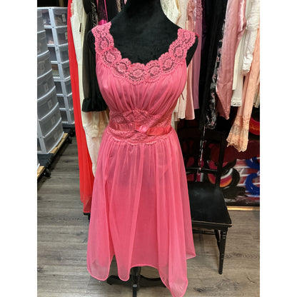 VINTAGE VANITY FAIR HOT PINK SLIP DRESS (SIZE 32 BUST/XS)