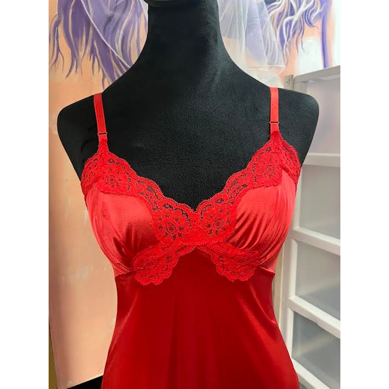 VINTAGE VASSERETTE RED SLIP DRESS (SIZE 32 BUST)