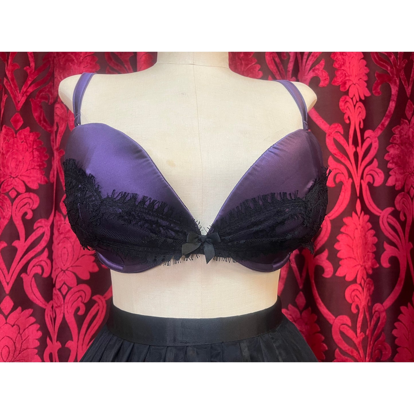 VINTAGE AGENT PROVOCATEUR BRA: 36DDD